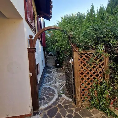Casa Degli Scultori * Crotone